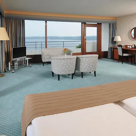 Ξενοδοχείο Maritim Bellevue 4*