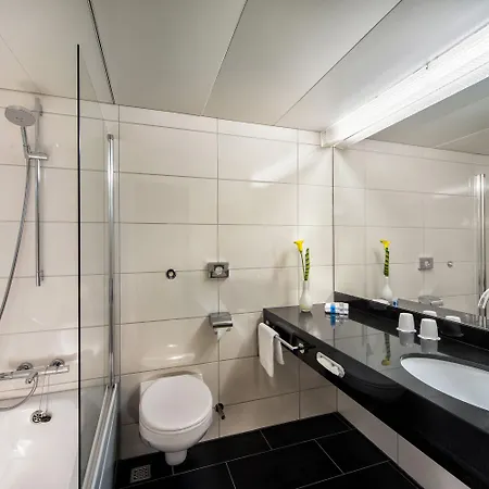 Ξενοδοχείο Maritim Bellevue 4*