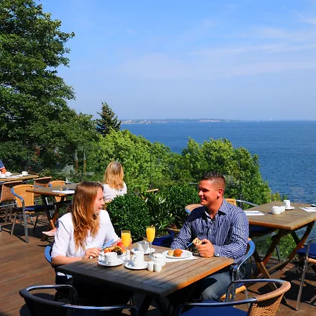 Maritim Bellevue 4*