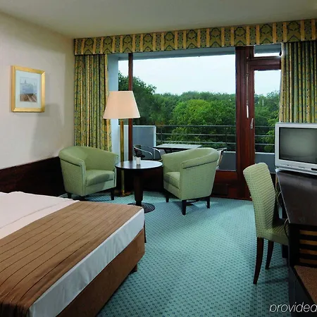 Maritim Bellevue מלון 4*