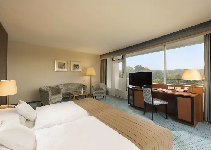 Maritim Bellevue Hotel 4*